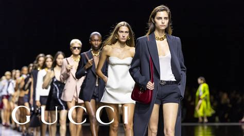 vogue runway gucci ancora|gucci runway outfits.